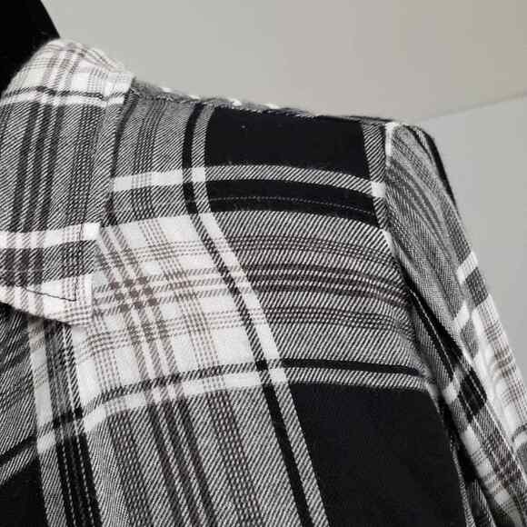 Plaid Black White Long Sleeve Button Down Shirt Plus Size 1X Westerncore Country - Picture 6 of 10